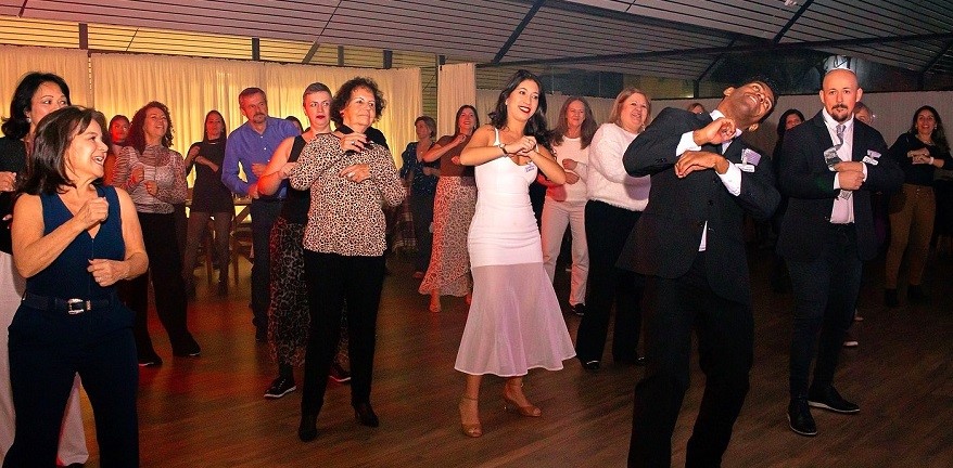Cafedancante_abre1.25.1.jpg